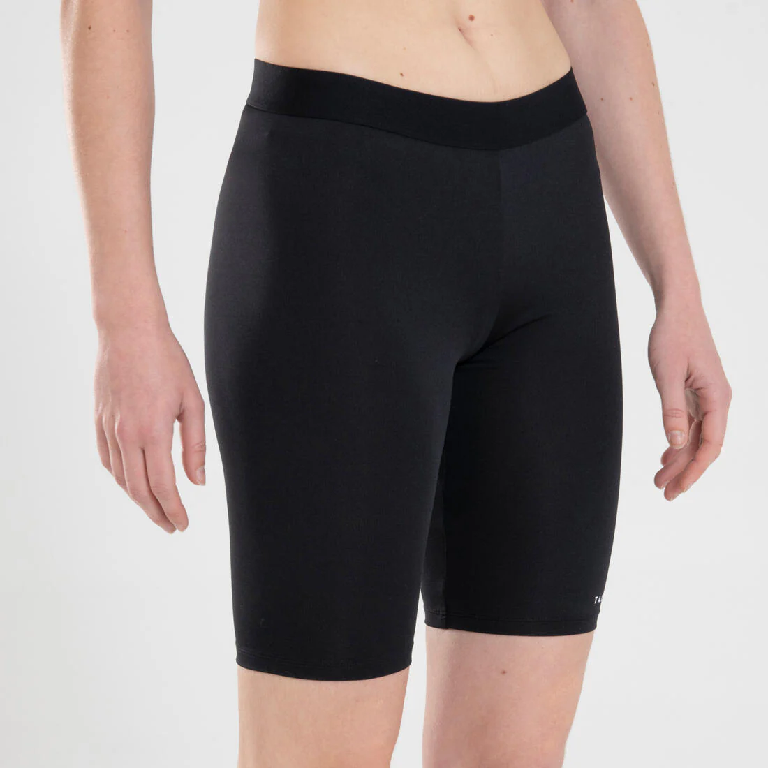 SOUS VETEMENT BAS / SOUS SHORT DE BASKETBALL FEMME NOIR USH500 – Image 3