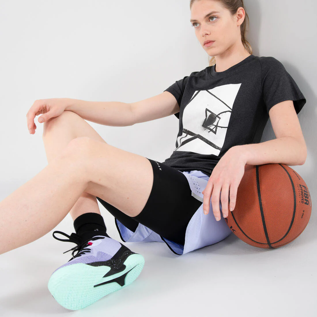 SOUS VETEMENT BAS / SOUS SHORT DE BASKETBALL FEMME NOIR USH500 – Image 5